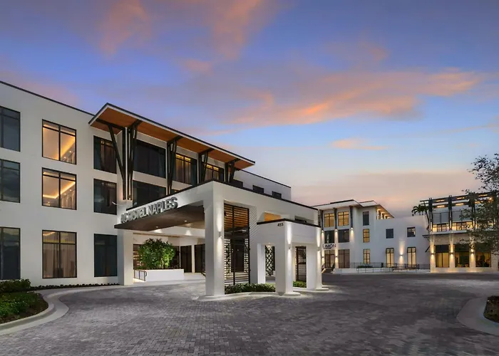 Ac Hotel By Marriott Naples 5Th Avenue